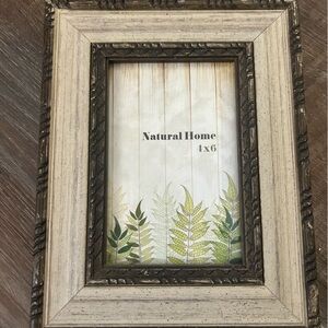 50%offw❤️ Enchante 4x6 Wood frame new